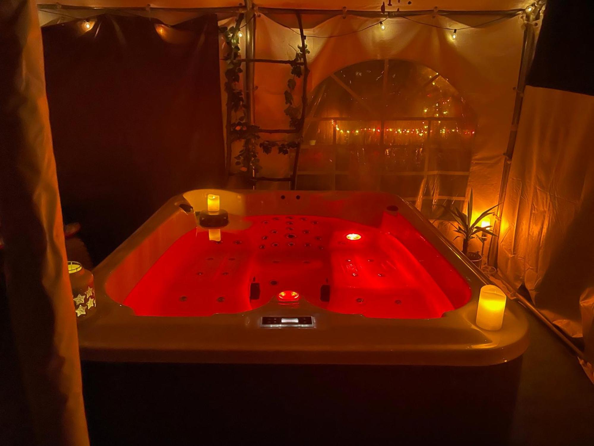 Bed and breakfast Choisy Le Jacuzzi Extérieur photo